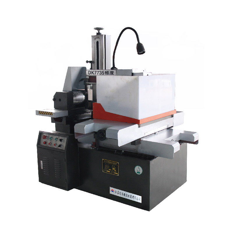DK7735 Gz Ultra-Yüksek Hızlı Tip CNC EDM Tel Kesme Makinesi