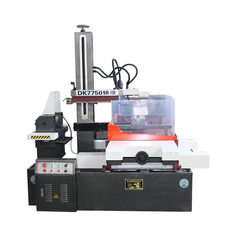 DK7750 AZ Reçine Kum Döküm Step CNC Tel EDM Yüksek hızlı kesme makinesi