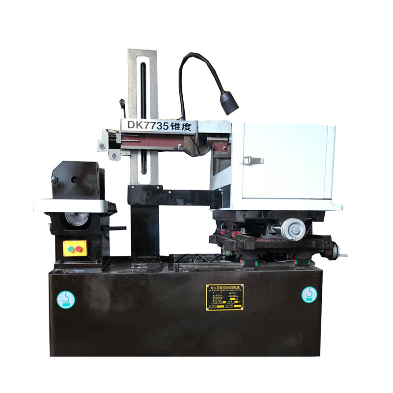 DK7735 ± 15 ° AZ Modüler CNC EDM Yüksek Hızlı Tel Kesme Makinesi