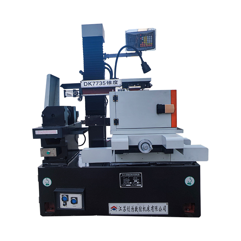DK7735FZ Yüksek basınçlı su deposu step CNC EDM tel kesme makinesi