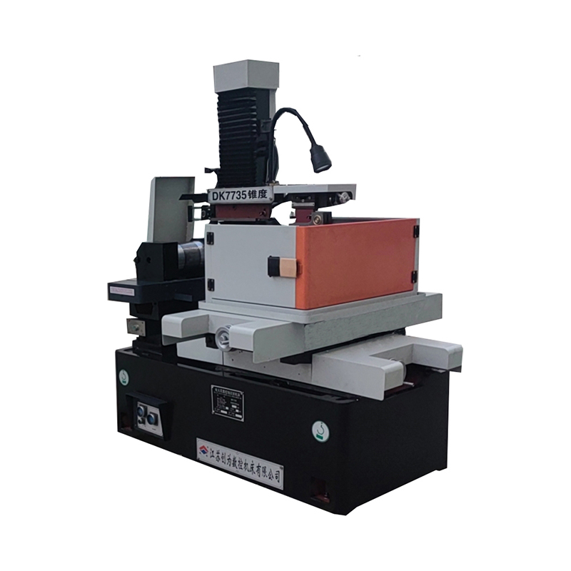 DK7745FZ Yüksek hassasiyetli step CNC EDM tel kesme makinesi
